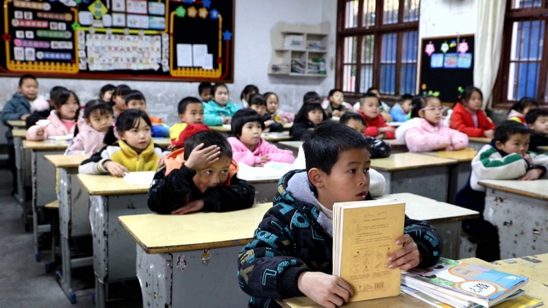 粤黔协作结成果&nbsp;智能助教暖杉乡。