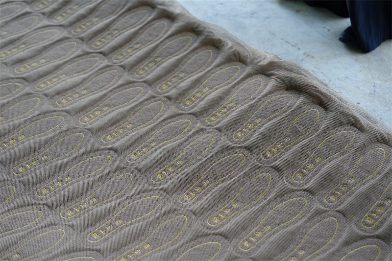 “金山棕”鞋垫。 吴佳俊 摄