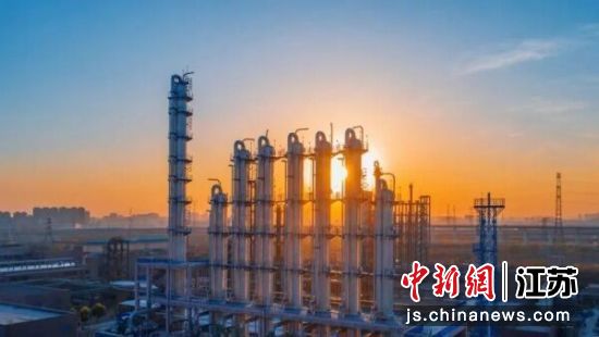鑫华半导体始终坚持创新驱动发展。徐州经开区供图