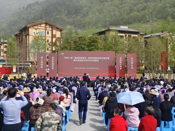 对接会现场。任峰摄
